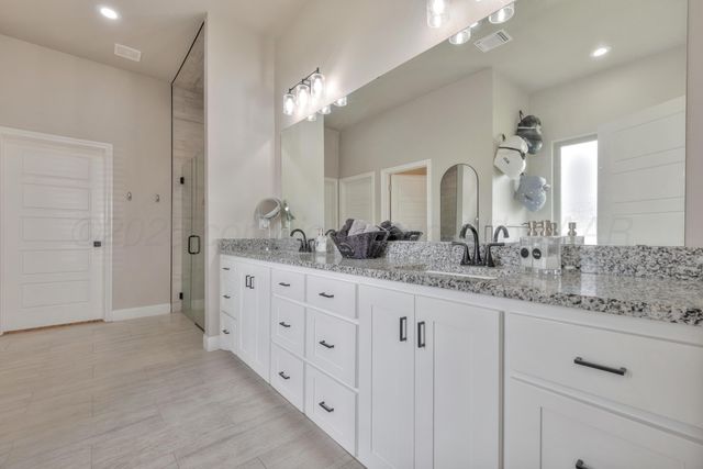 9295 WINECUP Road, Amarillo, TX 79119