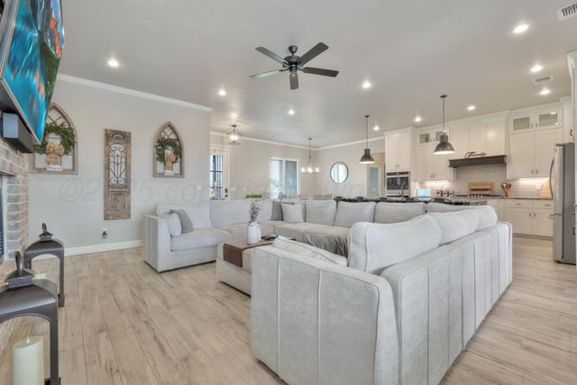 9295 WINECUP Road, Amarillo, TX 79119