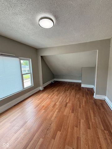 1118 N Mount Street, Indianapolis, IN 46222