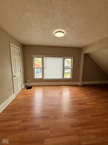 1118 N Mount Street, Indianapolis, IN 46222