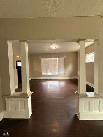 1118 N Mount Street, Indianapolis, IN 46222