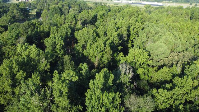 1111 Gilmer Road, Winnsboro, TX 75494