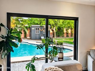 5629 N 8TH Drive, Phoenix, AZ 85013