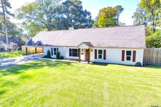 340 Little John Dr, Baton Rouge, LA 70815