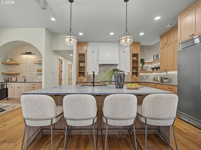 12477 Ne HAVEN HILL Way, Aurora, OR 97002