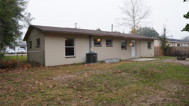 27200 FERNERY AVENUE, Brooksville, FL 34602