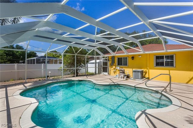 2803 W Cypress AVE, Fort Myers, FL 33905