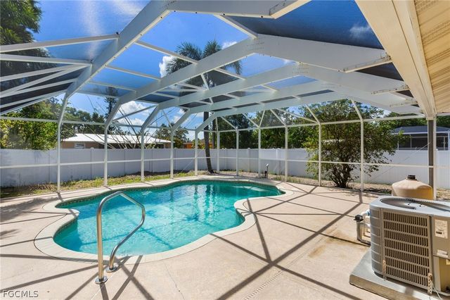 2803 W Cypress AVE, Fort Myers, FL 33905