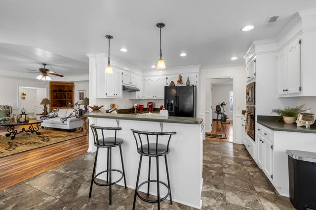 1353 Mckenzie Road, Manning, SC 29102