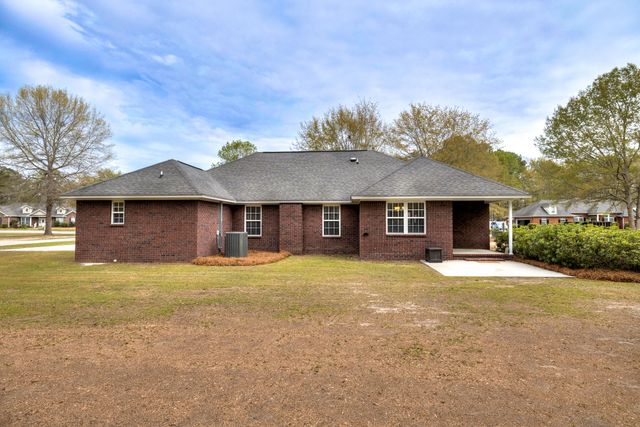 1353 Mckenzie Road, Manning, SC 29102