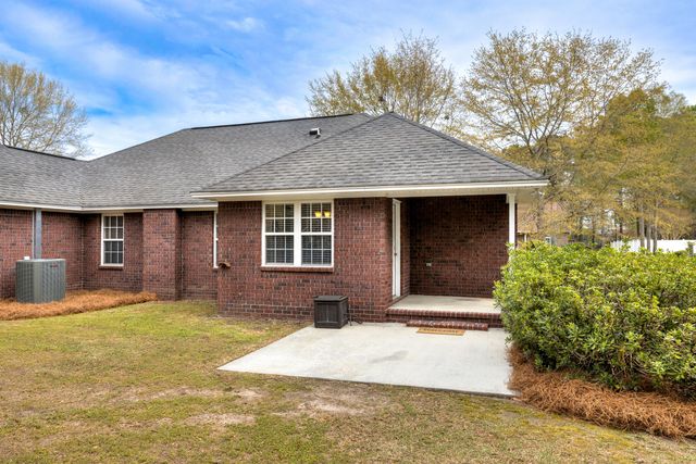 1353 Mckenzie Road, Manning, SC 29102