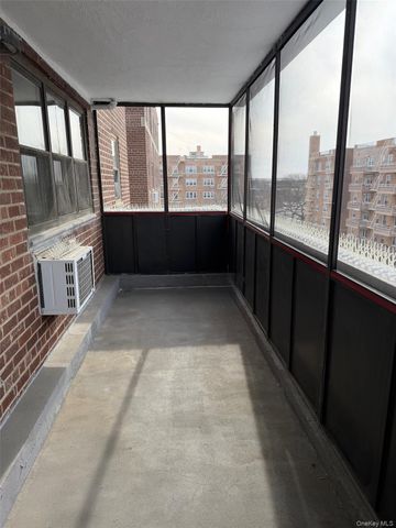 85-10 151 Avenue 5G, Howard Beach, NY 11414