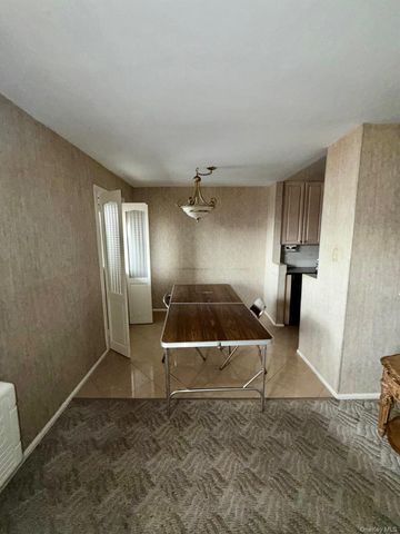 85-10 151 Avenue 5G, Howard Beach, NY 11414