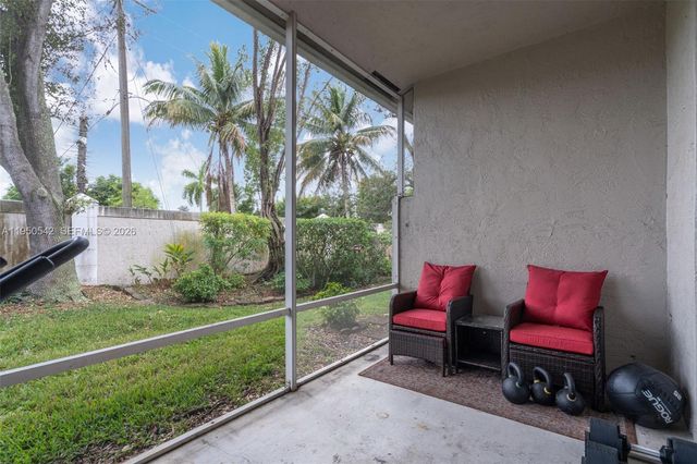 7980 S Aragon Boulevard 2, Sunrise, FL 33322