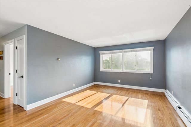 2507 Bryant Avenue S 204, Minneapolis, MN 55405