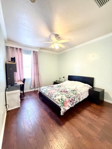 1763 SW Newport, Port St Lucie, FL 34953