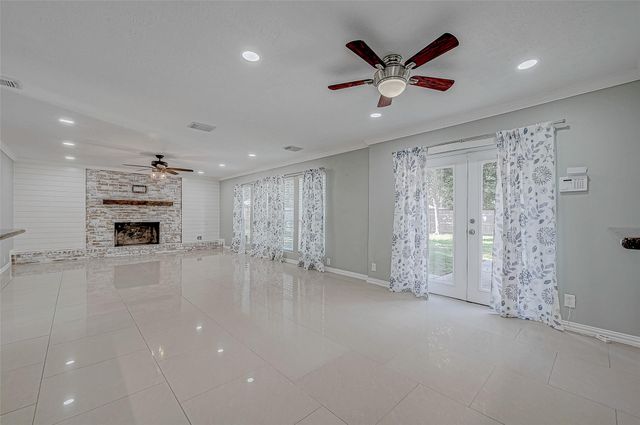 8110 Bent Oak Lane, Spring, TX 77379