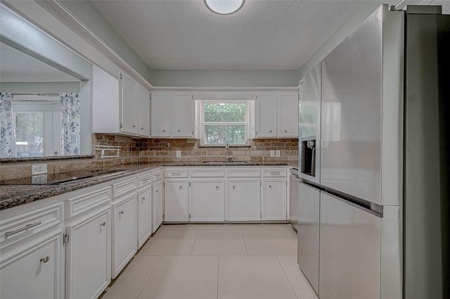 8110 Bent Oak Lane, Spring, TX 77379