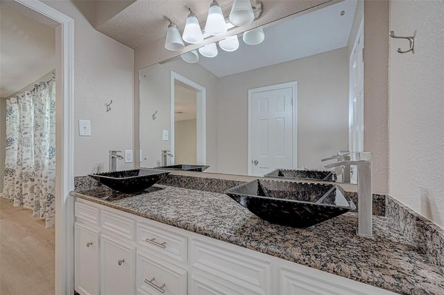 8110 Bent Oak Lane, Spring, TX 77379