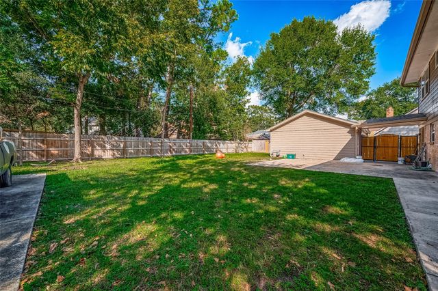 8110 Bent Oak Lane, Spring, TX 77379