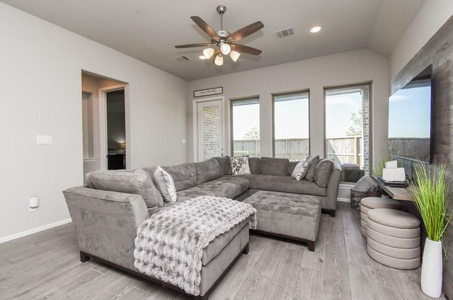 31443 Splitting Willow Way, Fulshear, TX 77441