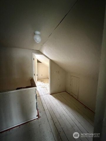 2323 99th Street E, Tacoma, WA 98445