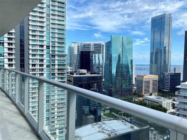 1100 S Miami Ave 2104, Miami, FL 33130
