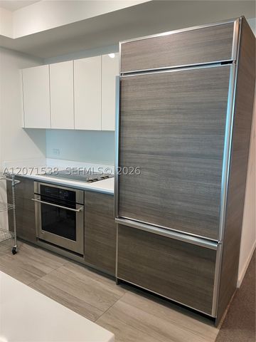 1100 S Miami Ave 2104, Miami, FL 33130
