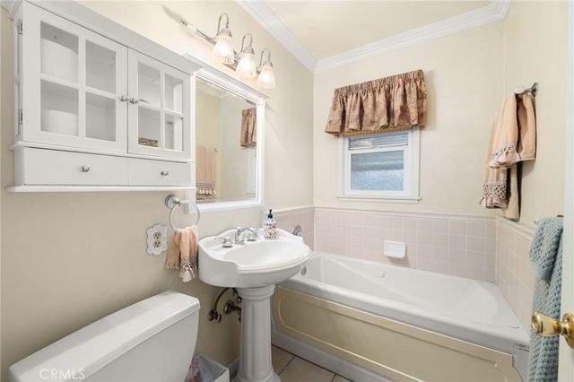 296 S Laurel, Upland, CA 91786