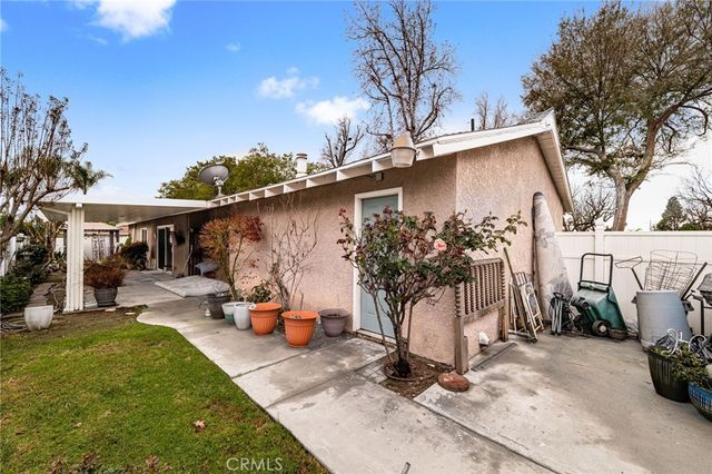 296 S Laurel, Upland, CA 91786