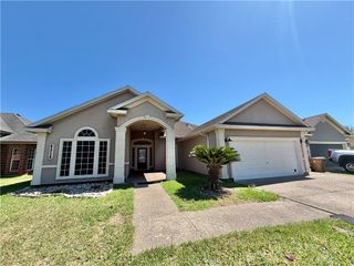 8314 Serenity Ct, Corpus Christi, TX 78414