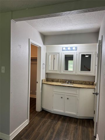 3302 Tompkins Drive, Baytown, TX 77521