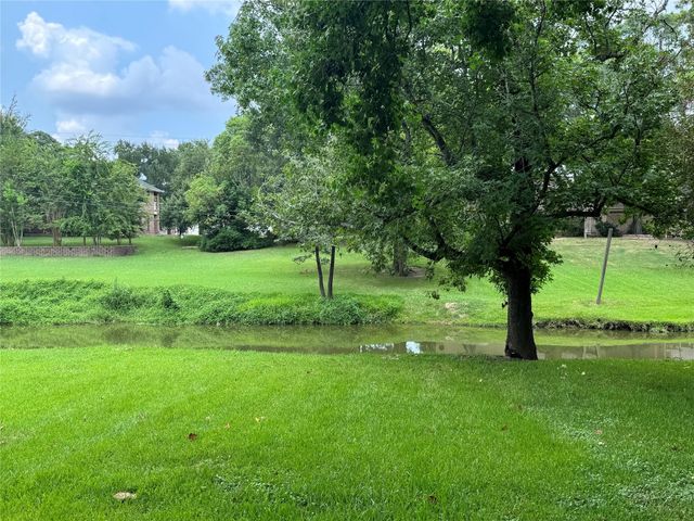 3302 Tompkins Drive, Baytown, TX 77521