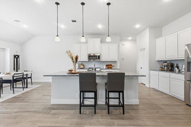 4054 Grove Valley Road, Midlothian, TX 76065