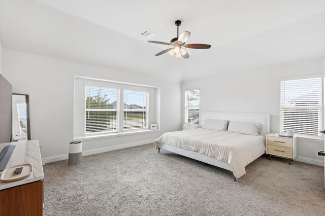 4054 Grove Valley Road, Midlothian, TX 76065