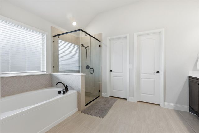 4054 Grove Valley Road, Midlothian, TX 76065