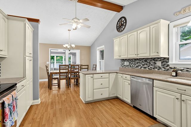 2435 Shorewood Drive, Lebanon, IN 46052