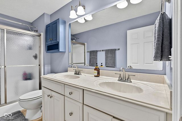 2435 Shorewood Drive, Lebanon, IN 46052