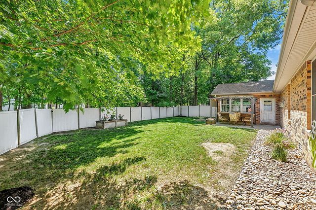 2435 Shorewood Drive, Lebanon, IN 46052