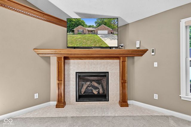 2435 Shorewood Drive, Lebanon, IN 46052