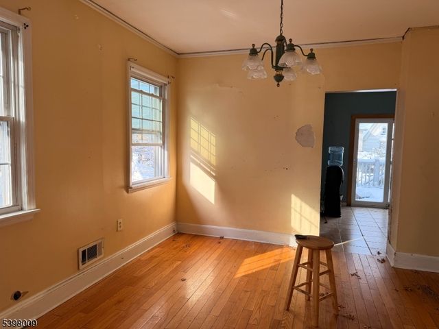 455 E Westfield Ave, Roselle Park Boro, NJ 07204