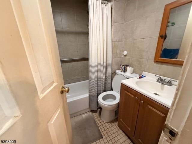 455 E Westfield Ave, Roselle Park Boro, NJ 07204