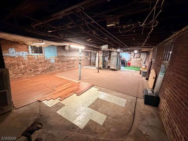 455 E Westfield Ave, Roselle Park Boro, NJ 07204