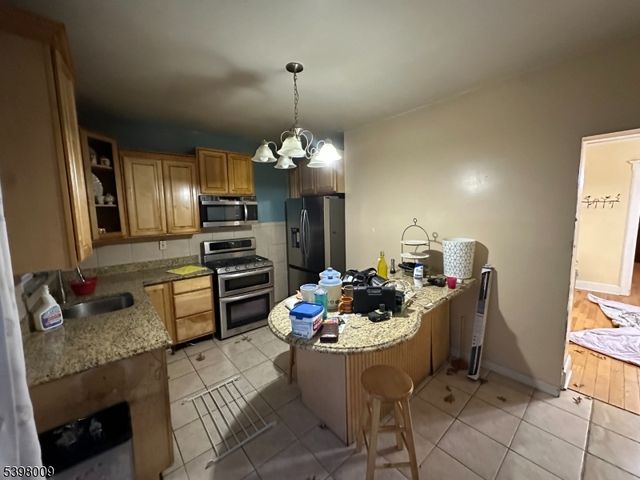 455 E Westfield Ave, Roselle Park Boro, NJ 07204