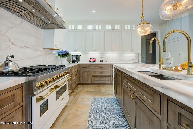 2584 SE RANCH ACRES Circle, Jupiter, FL 33407