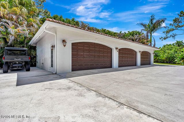 2584 SE RANCH ACRES Circle, Jupiter, FL 33407