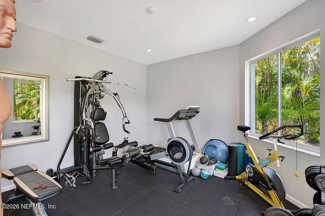 2584 SE RANCH ACRES Circle, Jupiter, FL 33407