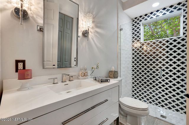 2584 SE RANCH ACRES Circle, Jupiter, FL 33407