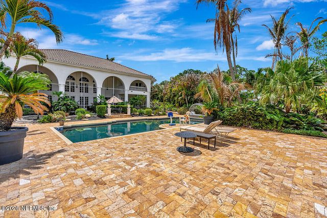 2584 SE RANCH ACRES Circle, Jupiter, FL 33407