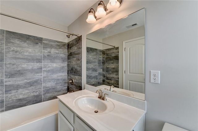 521 Northaven Avenue, Suwanee, GA 30024